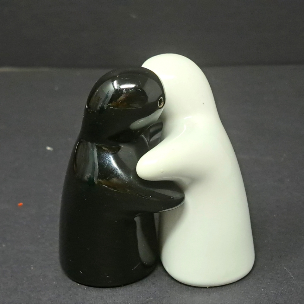 Hugging Ghost Black And White Salt And Pepper Shakers